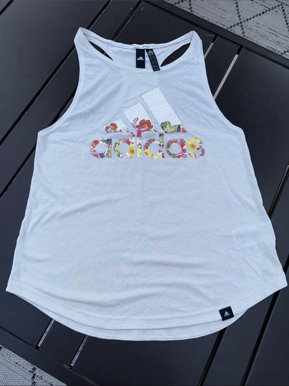 Adidas ladies Med' White Floral Logo Tank Top EUC